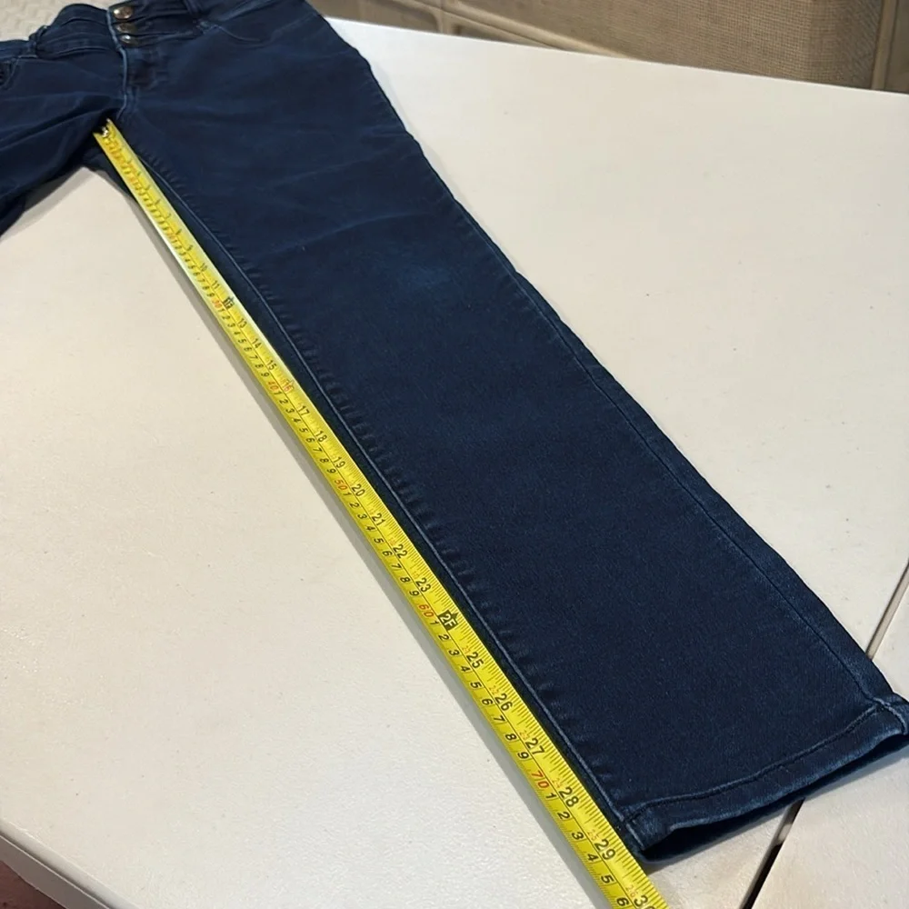 Hippie Girl - mid rise Jegging.  Size 18